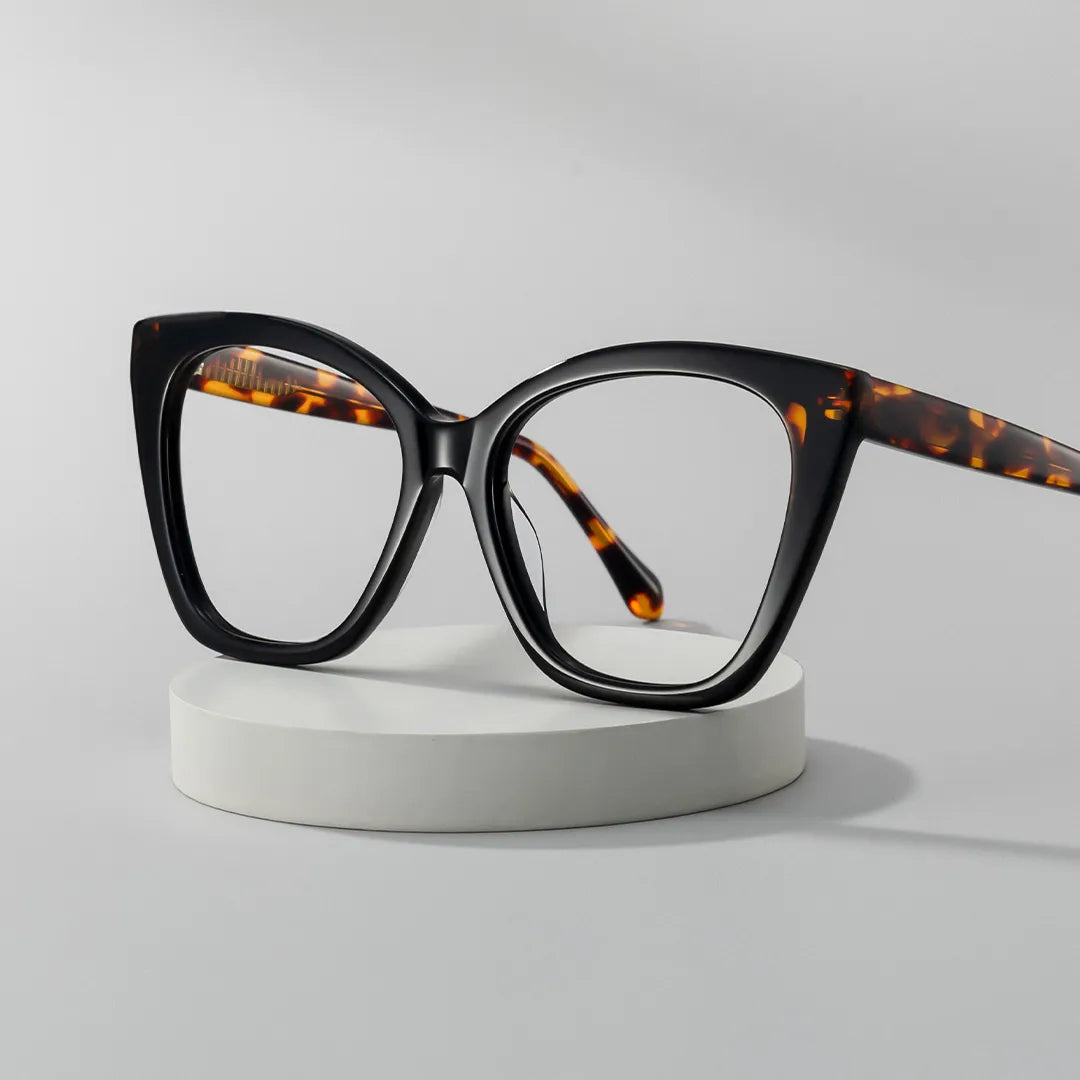 Kira Black Frame Glasses with Butterfly Frame Online | ZEELOOL