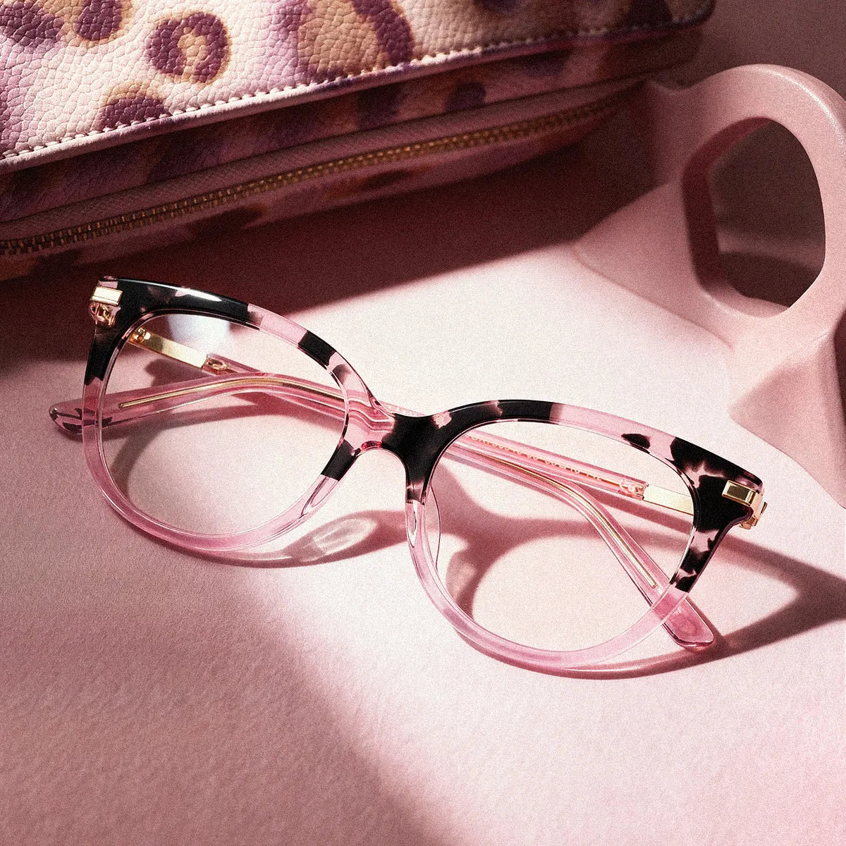 Round Pink Tortoise Glasses