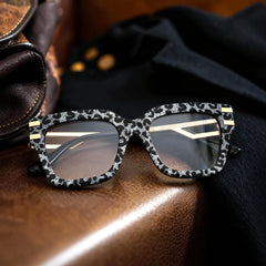 Square Cat-Eye Glasses With Gray Leopard