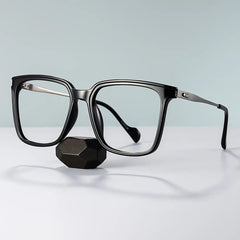 Thin Black Frame Glasses With Square Shape